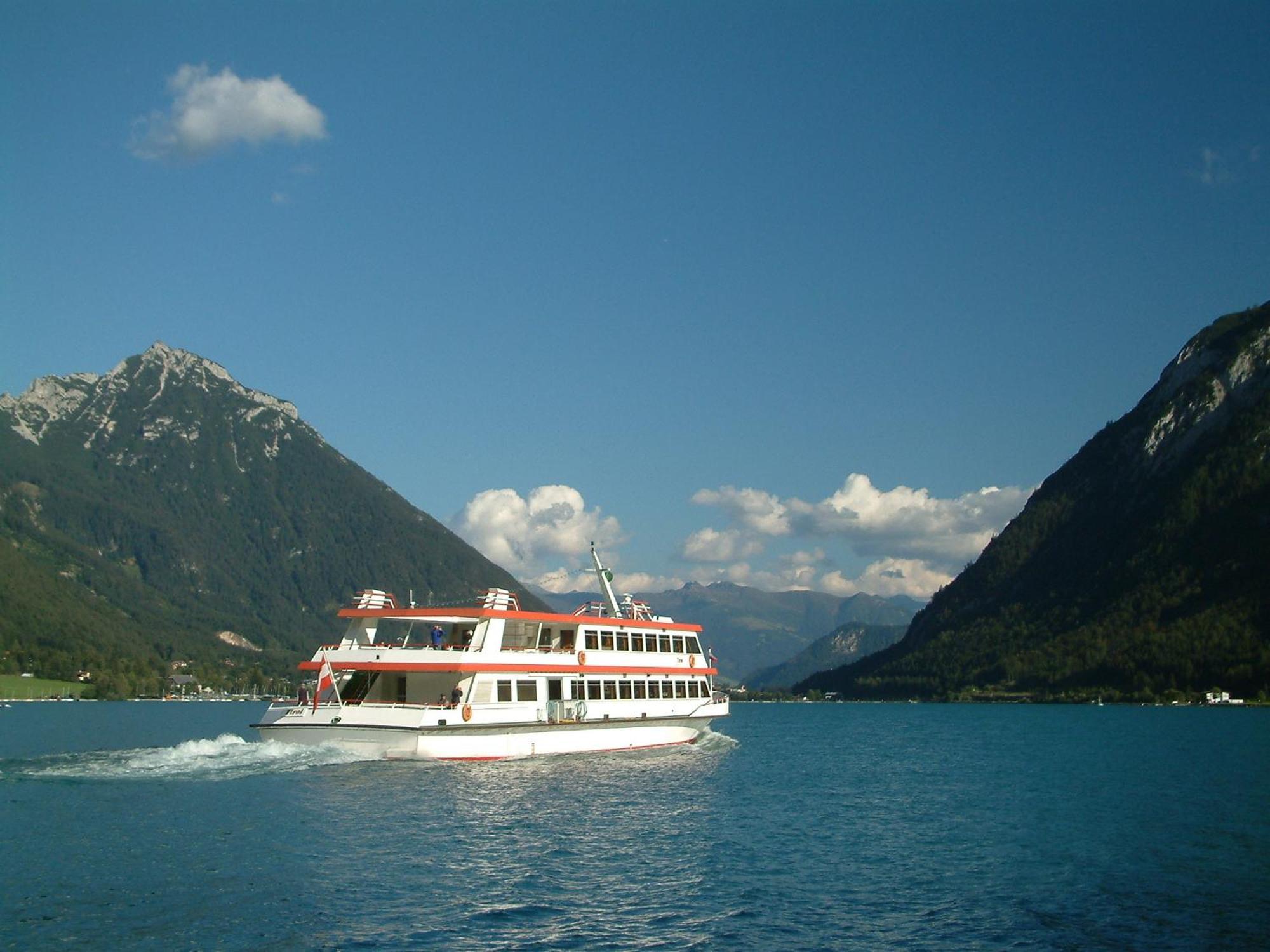 Vier Jahreszeiten Wellnessresort Achensee Maurach  Exterior photo
