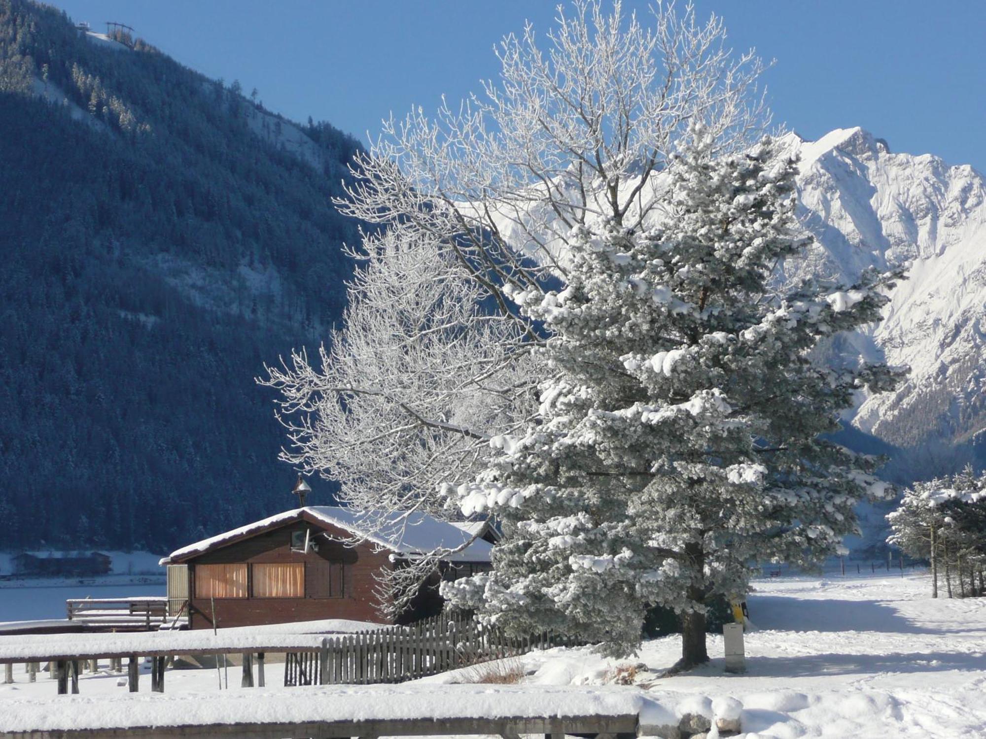 Vier Jahreszeiten Wellnessresort Achensee Maurach  Exterior photo
