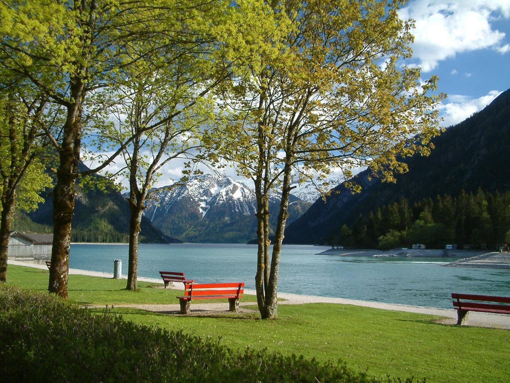 Vier Jahreszeiten Wellnessresort Achensee Maurach  Exterior photo